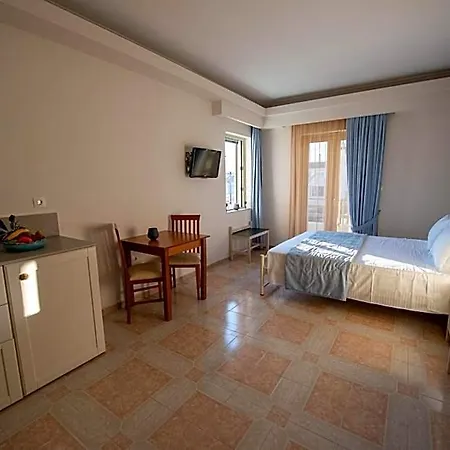 Otel Saga 3*